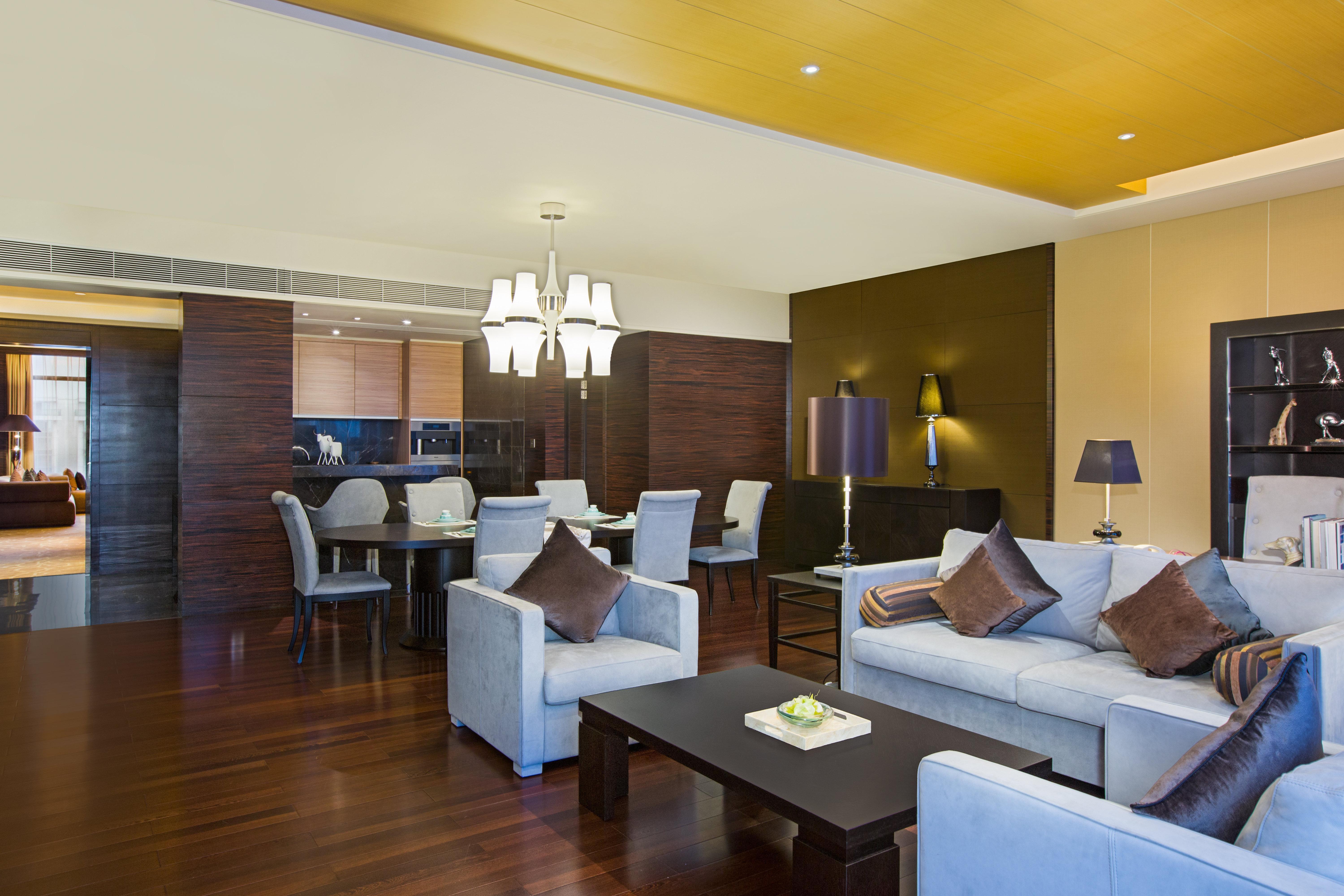 Crowne Plaza Guangzhou Huadu By Ihg - Free Shuttle Bus Between Hotel To Exhibition Center During Canton Fair Zewnętrze zdjęcie