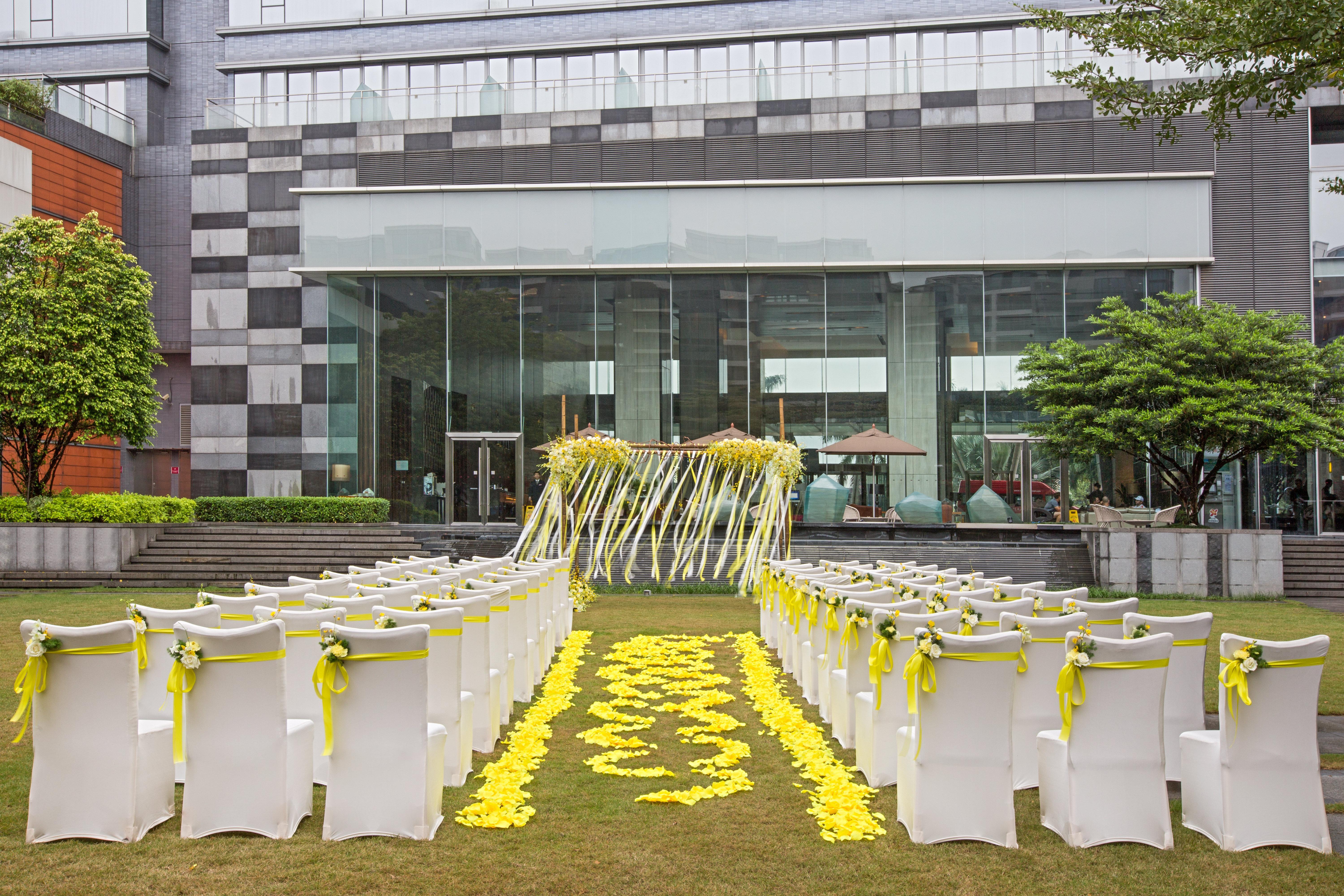 Crowne Plaza Guangzhou Huadu By Ihg - Free Shuttle Bus Between Hotel To Exhibition Center During Canton Fair Zewnętrze zdjęcie