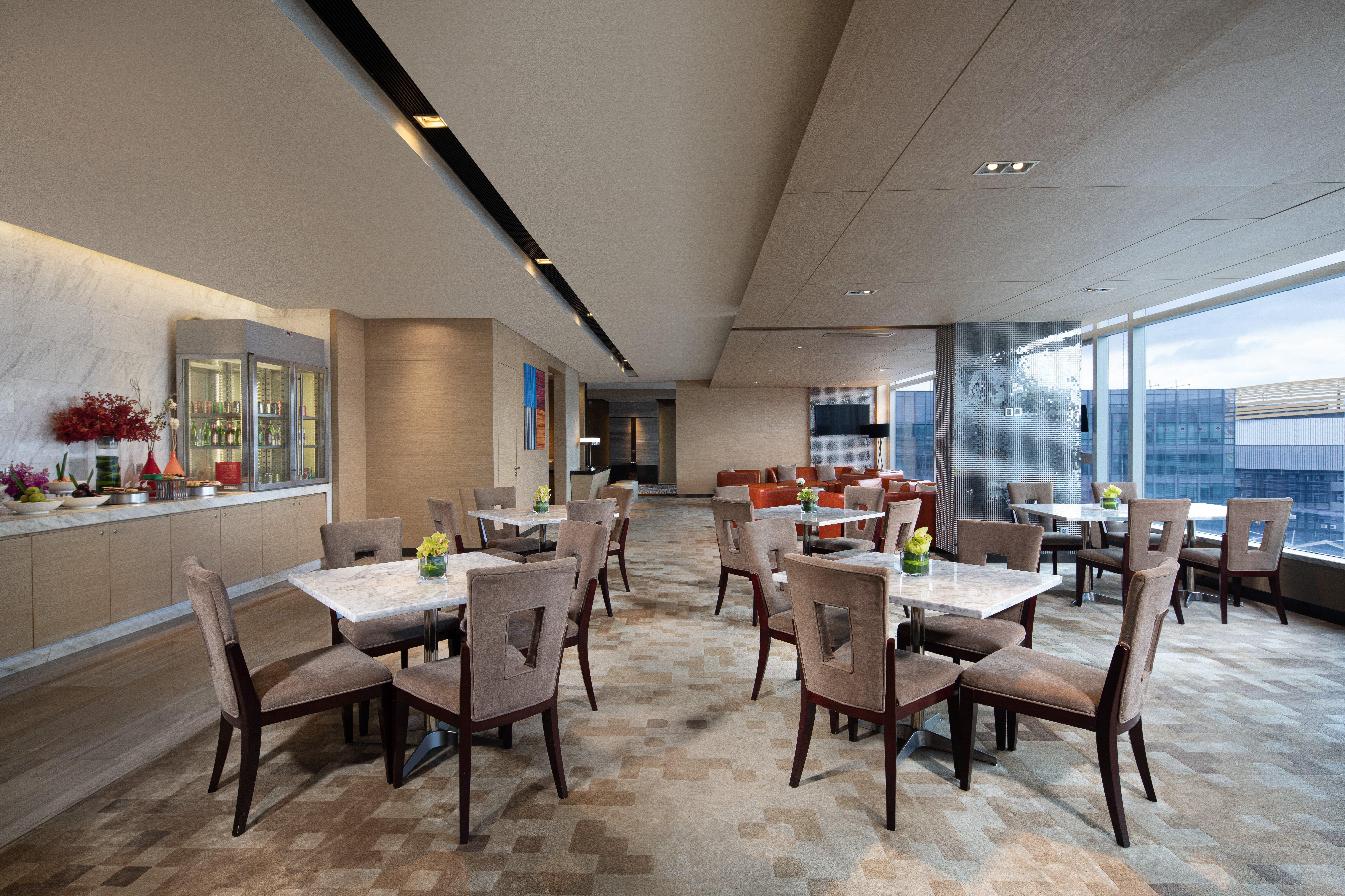 Crowne Plaza Guangzhou Huadu By Ihg - Free Shuttle Bus Between Hotel To Exhibition Center During Canton Fair Zewnętrze zdjęcie