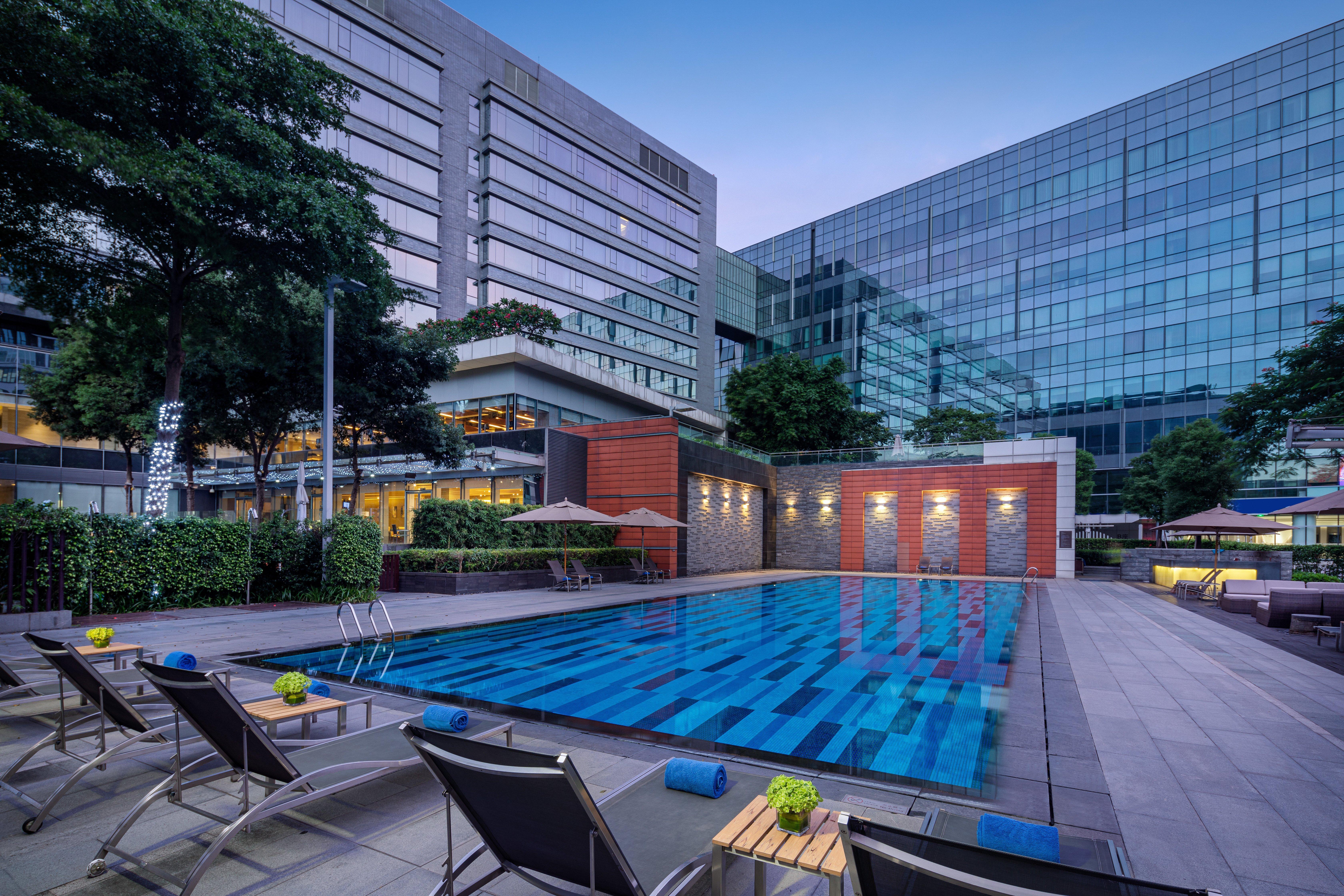 Crowne Plaza Guangzhou Huadu By Ihg - Free Shuttle Bus Between Hotel To Exhibition Center During Canton Fair Zewnętrze zdjęcie