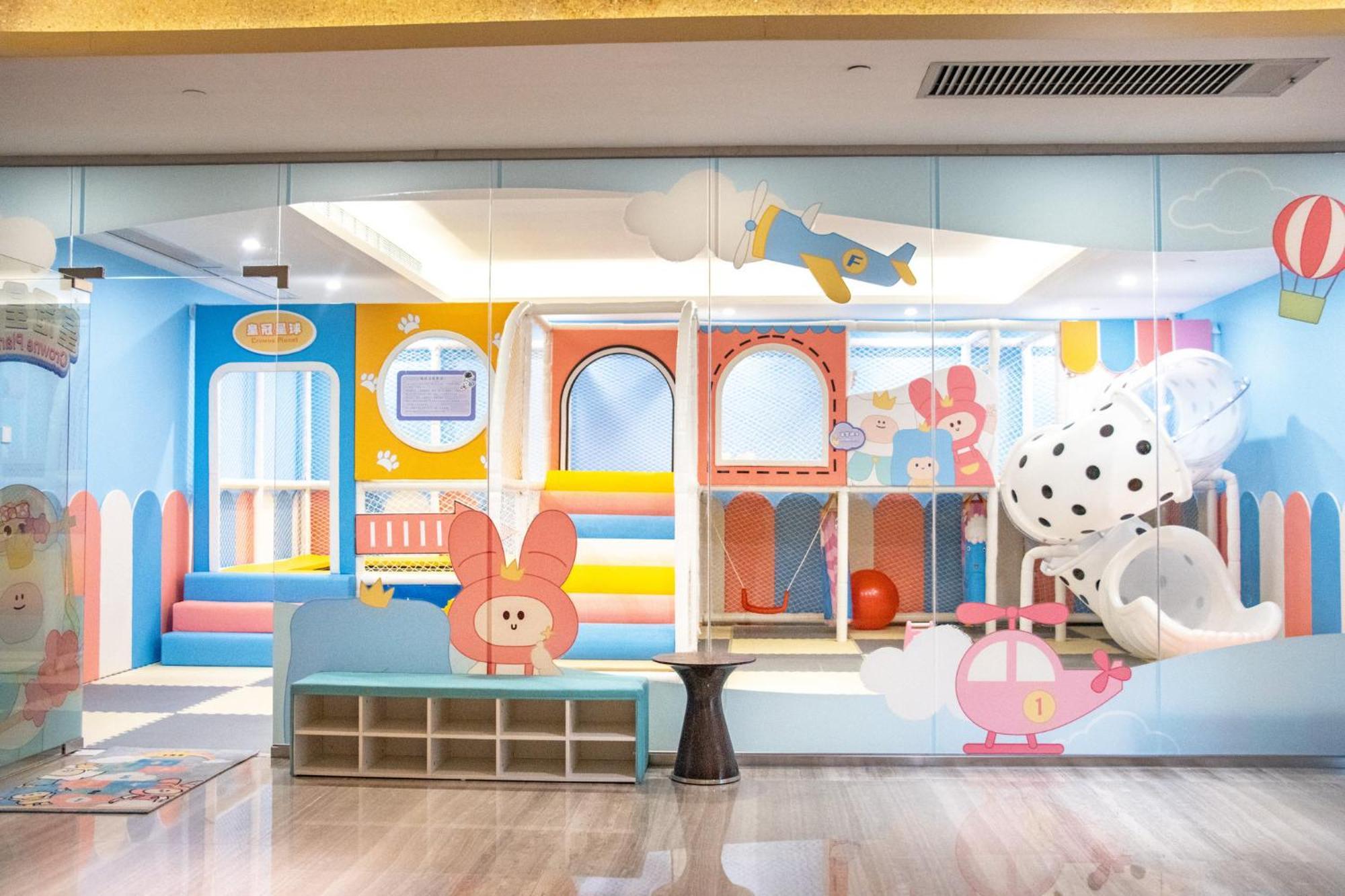 Crowne Plaza Guangzhou Huadu By Ihg - Free Shuttle Bus Between Hotel To Exhibition Center During Canton Fair Zewnętrze zdjęcie